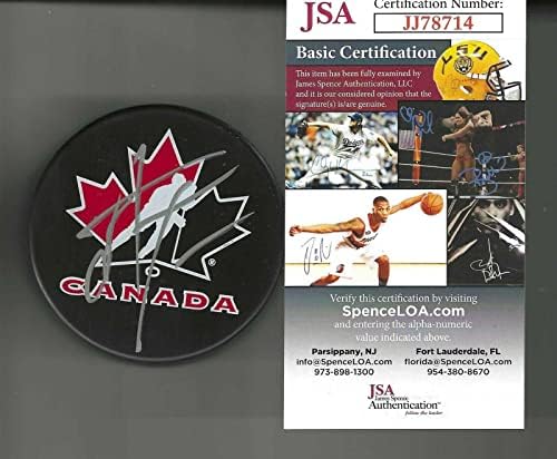 John Tavares a semnat cu Echipa Canada Hockey Puck JSA COA Toronto Maple Leafs-autografe NHL Pucks