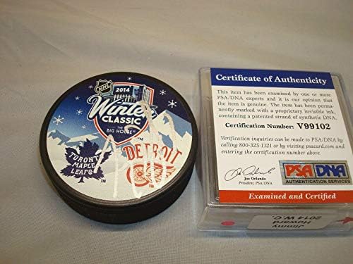 JImmy Howard a semnat Red Wings 2014 Winter Classic Hockey Puck PSA / DNA COA 1A-autografe NHL Pucks